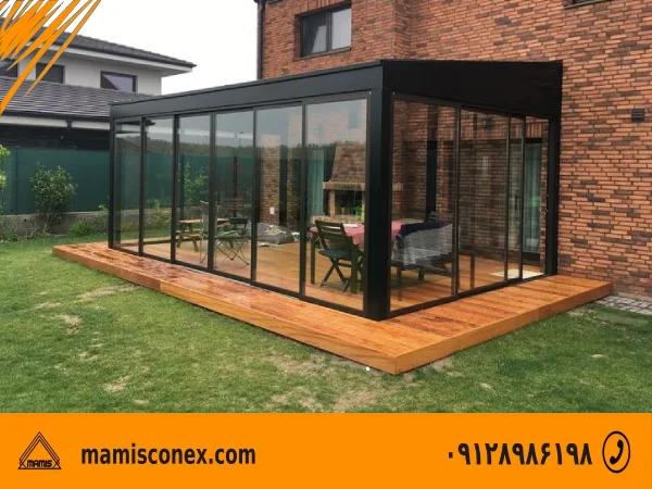 کانکس شیشه ای